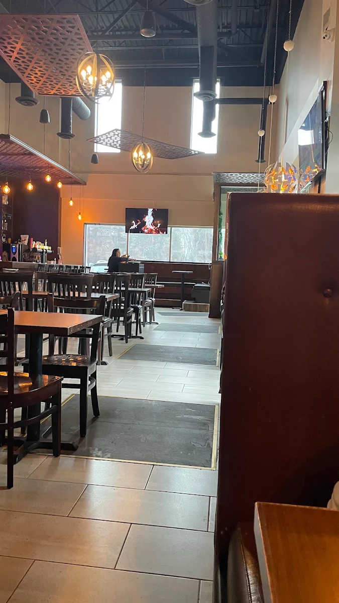 Vibe, Sharon House Tap & Kitchen