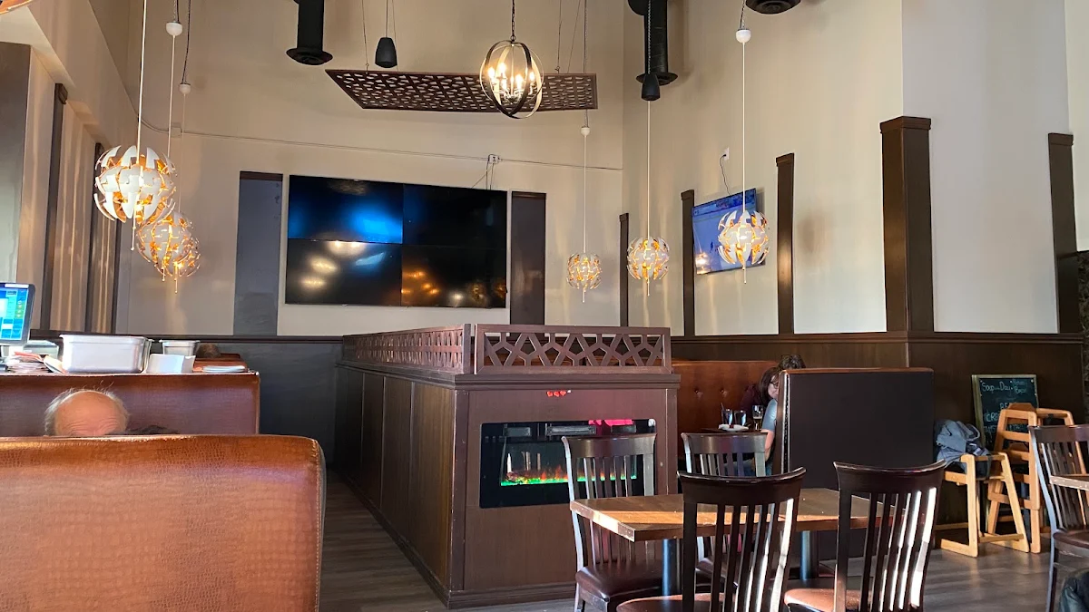 Vibe, Sharon House Tap & Kitchen
