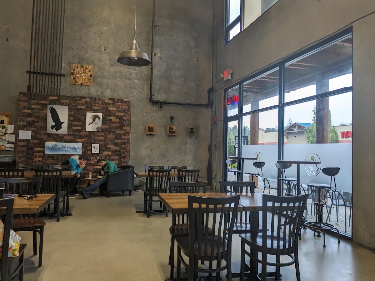 Vibe, Kululu Cafe