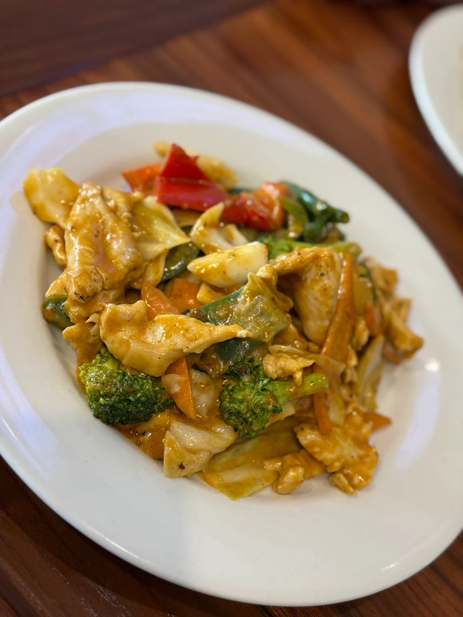 Food & drink, Yummy Inn City 麻辣滋味