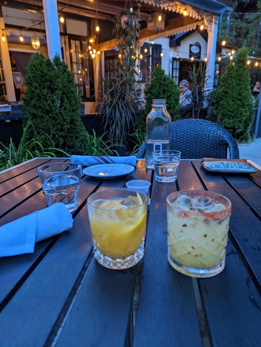 Food & drink, F'Amelia