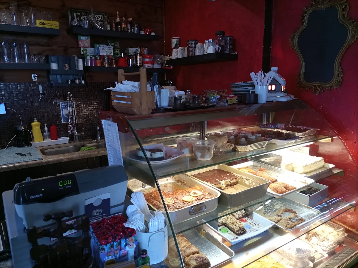 Vibe, Jasna's European Meat & Deli