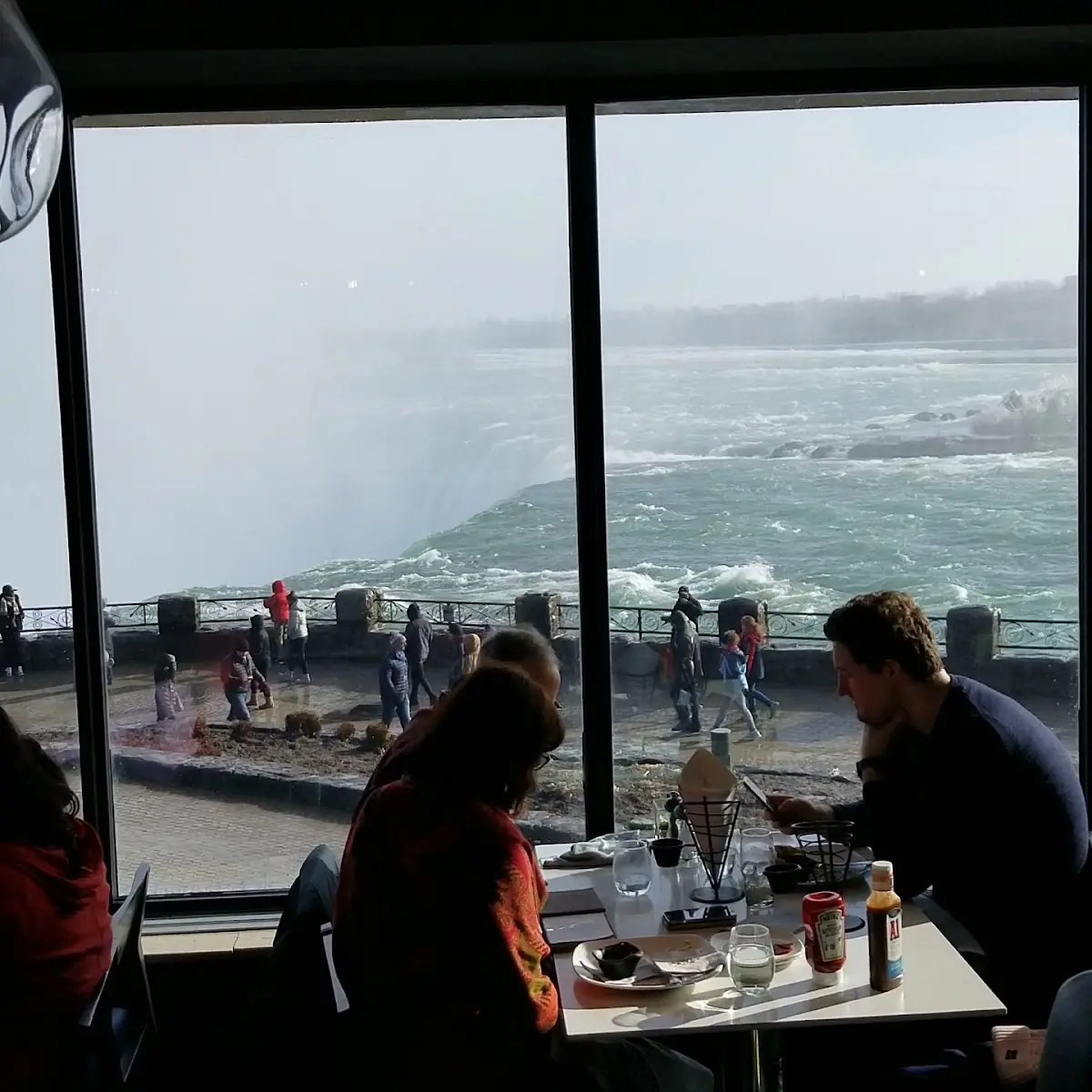 Vibe, Table Rock House Restaurant
