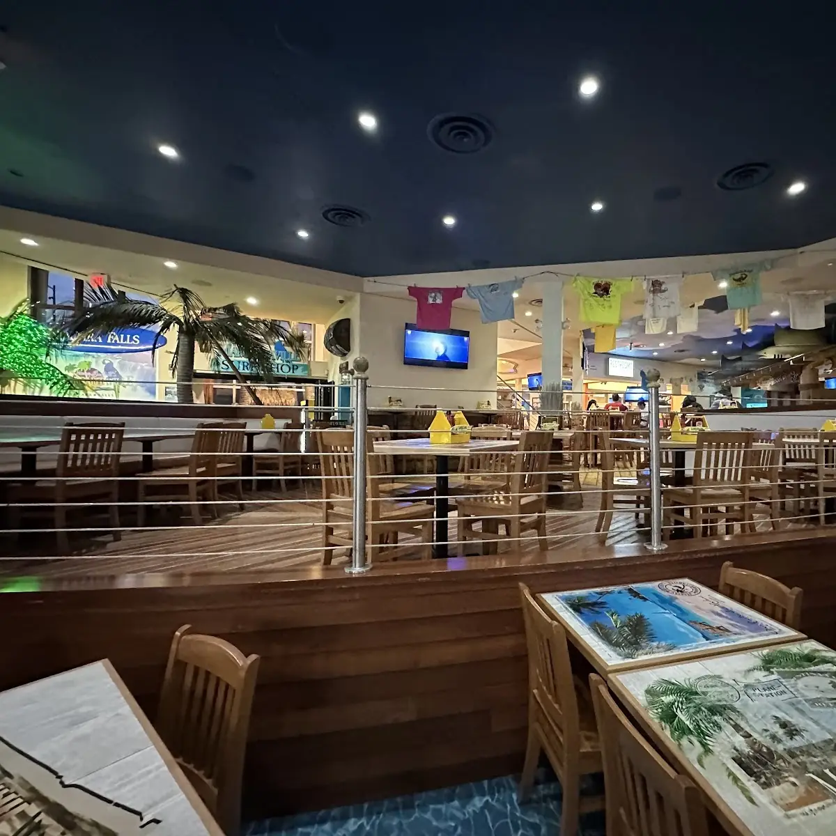 Vibe, Margaritaville Niagara Falls