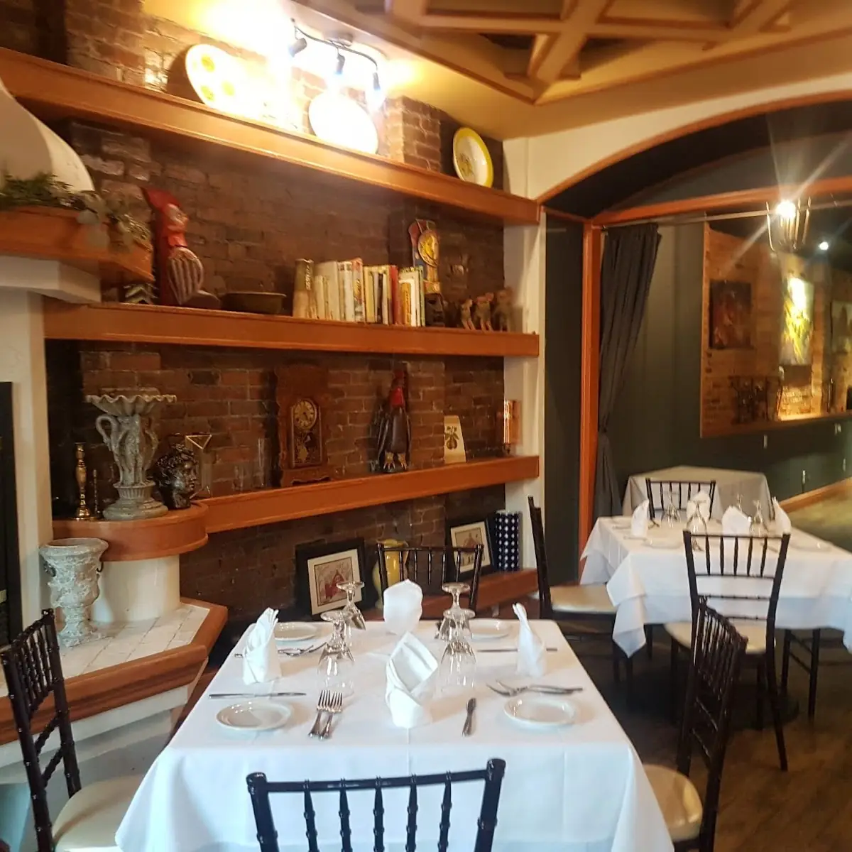 Vibe, Arturo Ristorante