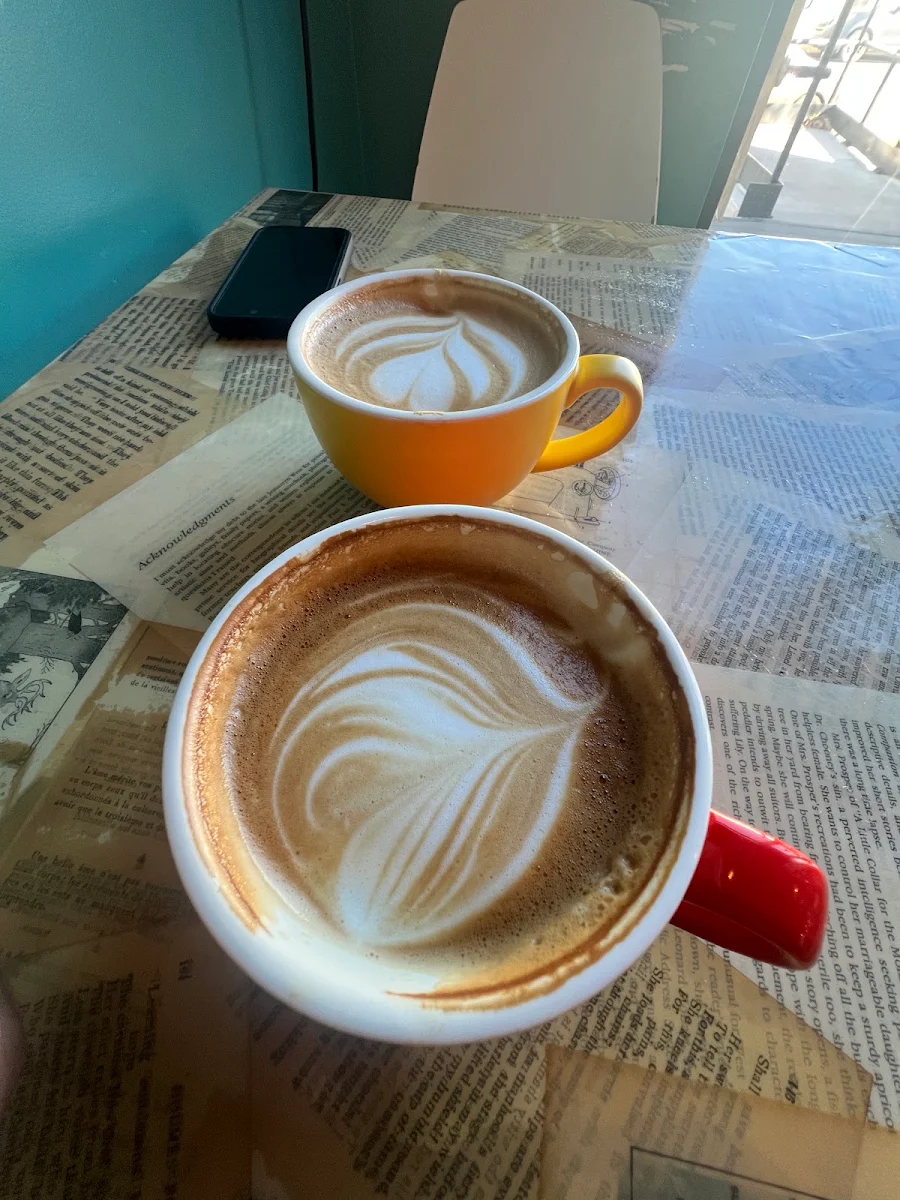 Food & drink, NovelTea Coffeehouse & Bakery