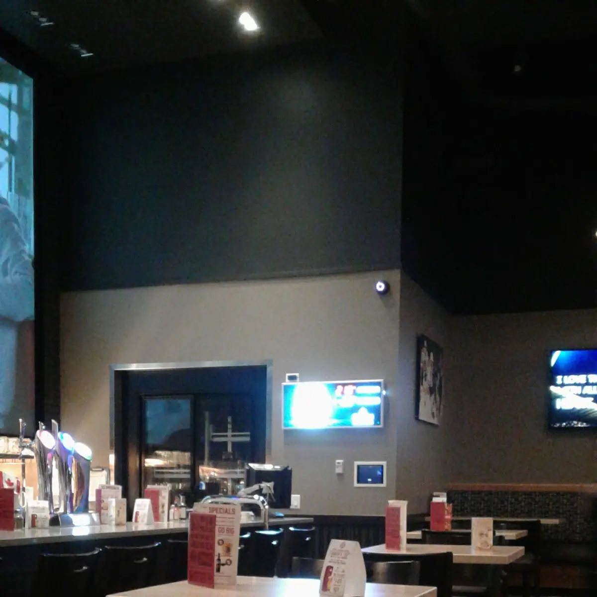 Vibe, Boston Pizza