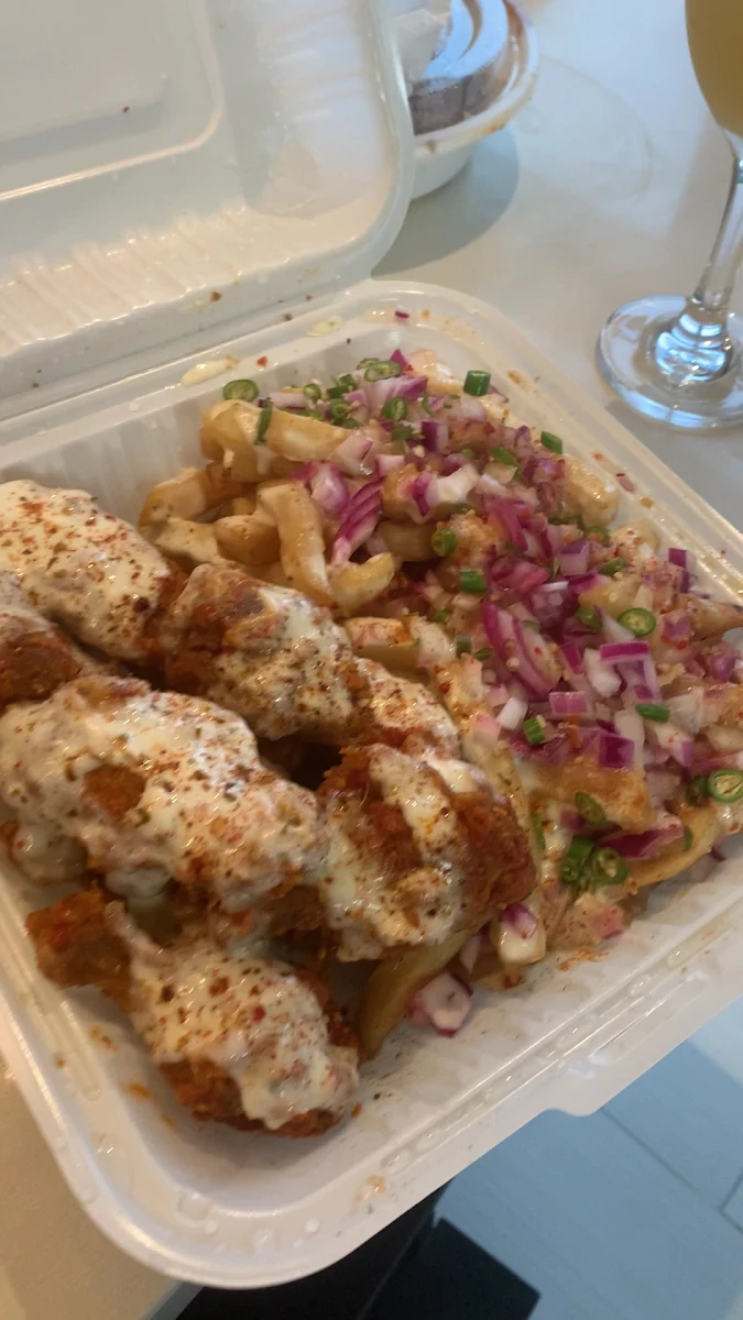 Food & drink, Wow! Wing House