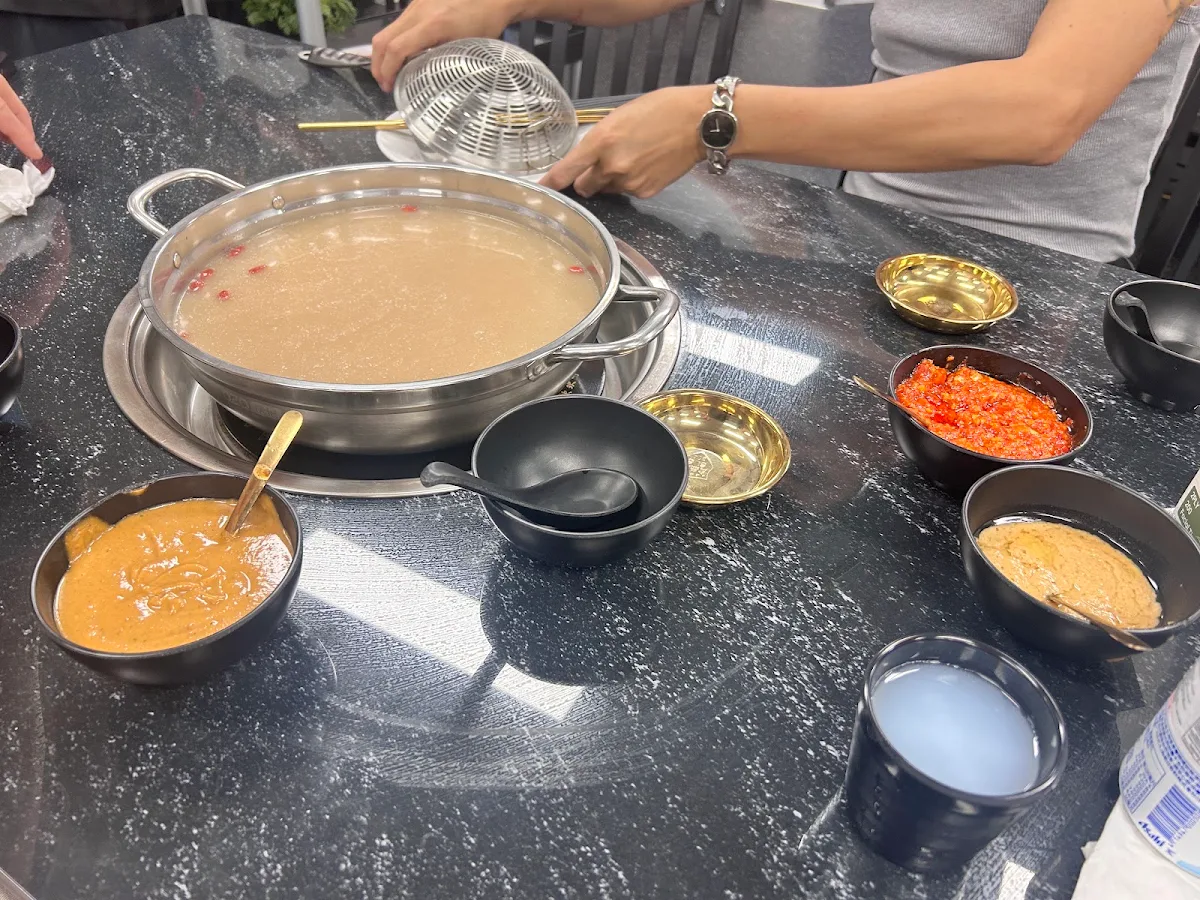Food & drink, The New Hotpot 醉牛