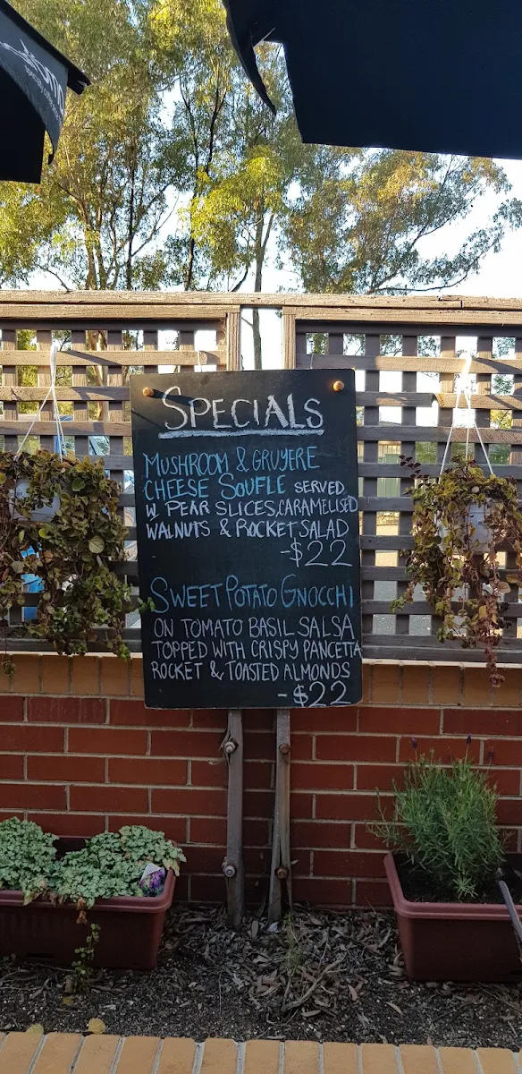 Menu, BHIVE Beecroft