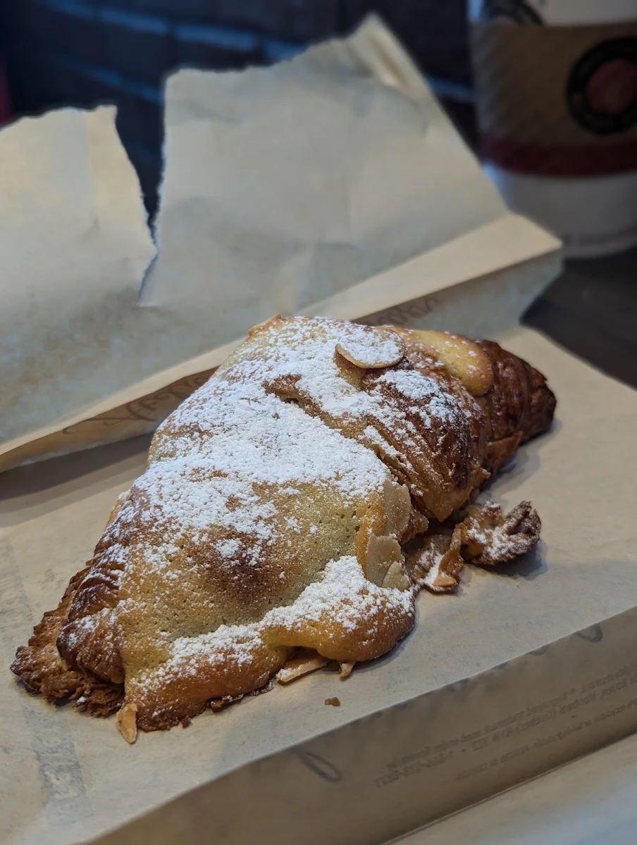 Food & drink, Au Pain Doré