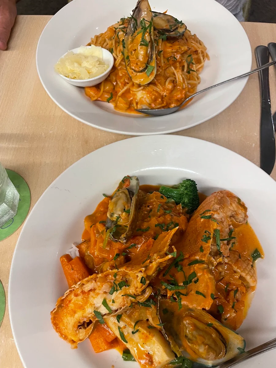 Food & drink, Grenny's Restaurant