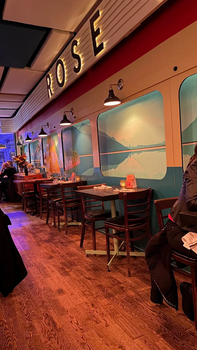 Vibe, Rose Ross Restaurant