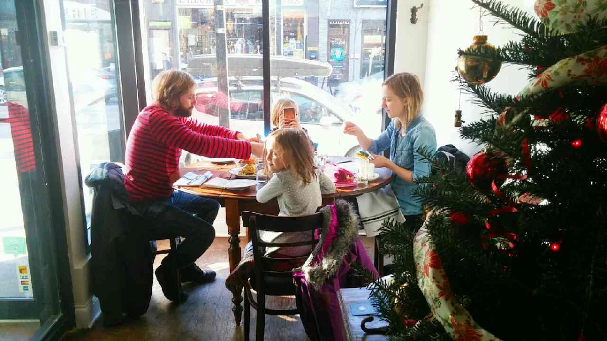 Vibe, Rose Ross Restaurant