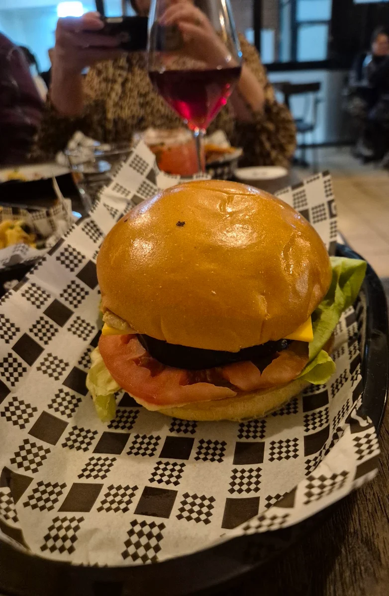 Food & drink, Burgers 108