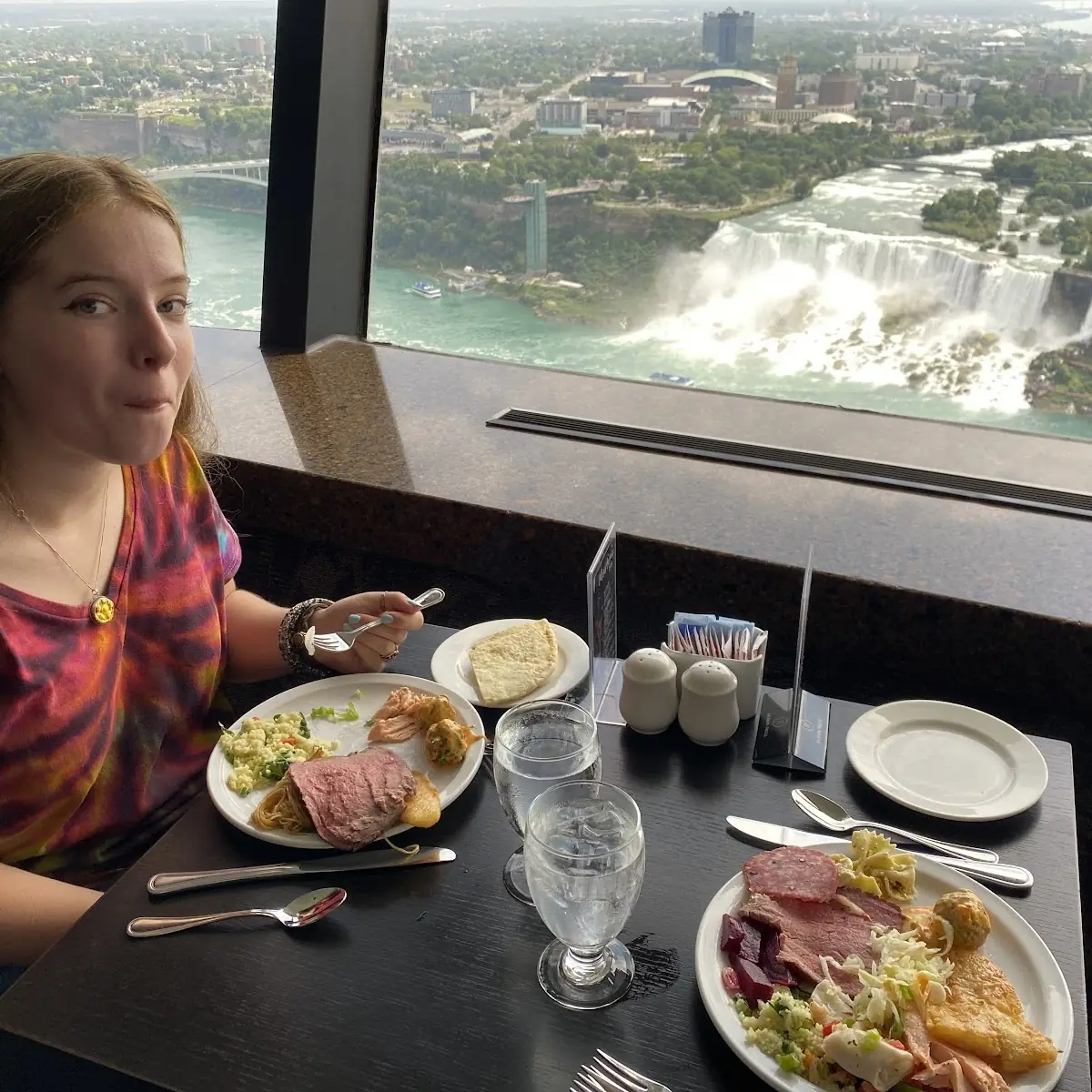 Food & drink, Summit Suite Buffet