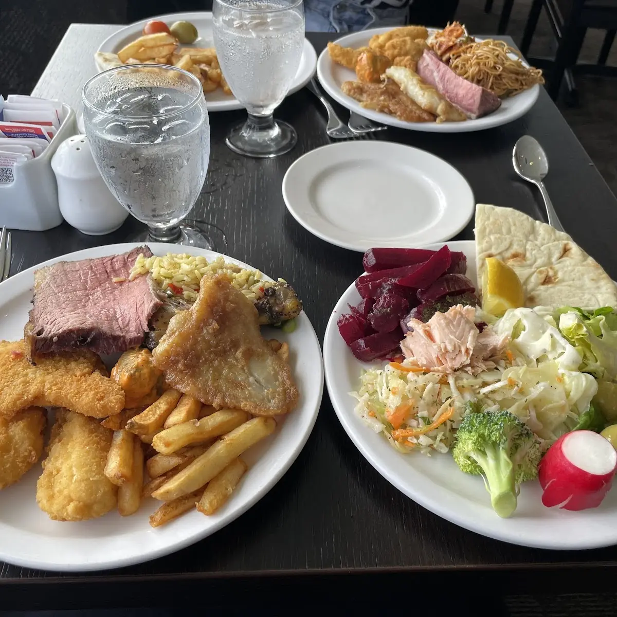 Food & drink, Summit Suite Buffet