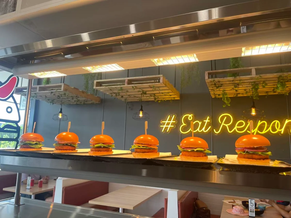 Vibe, Burger'D Pallara