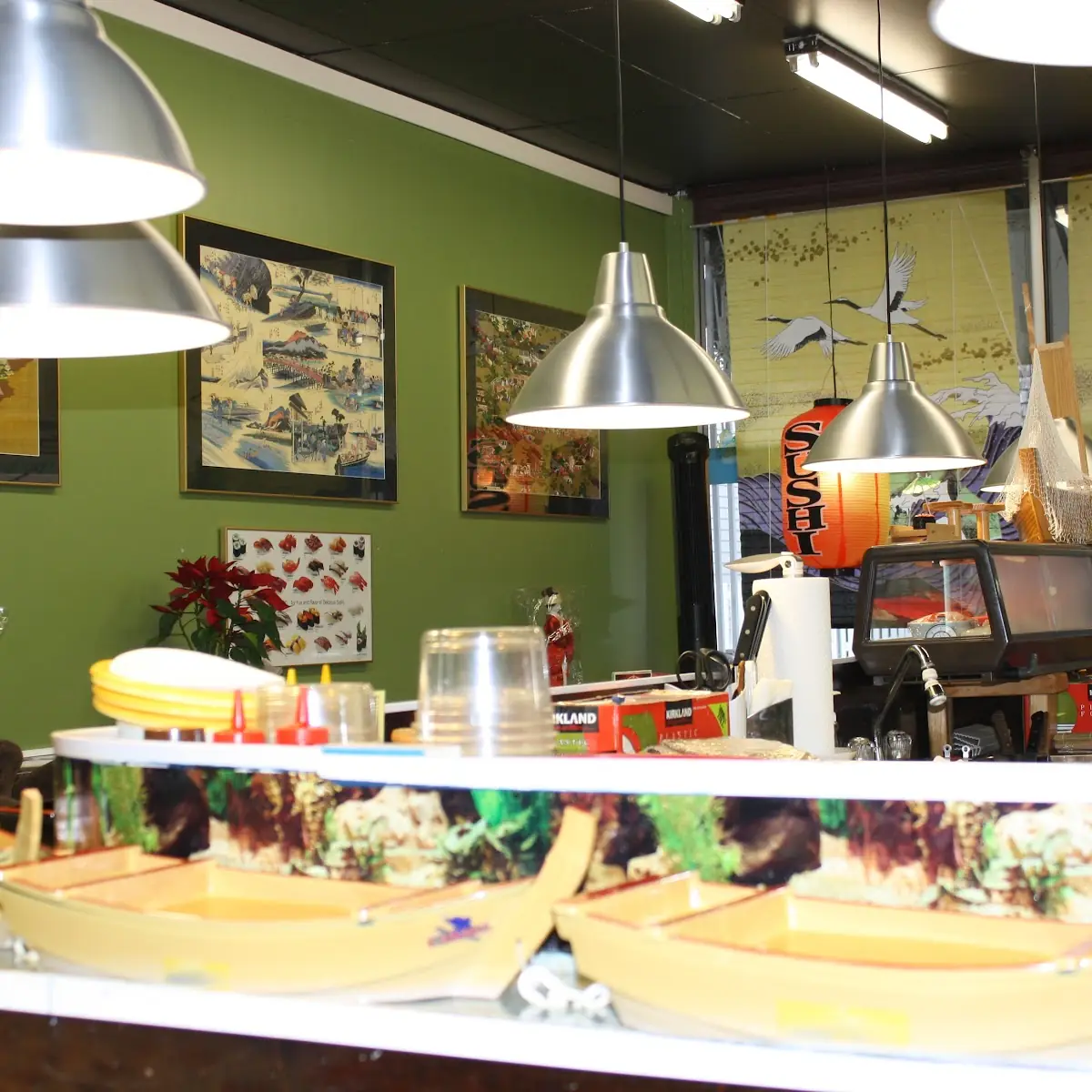 Vibe, Royal Sushi House