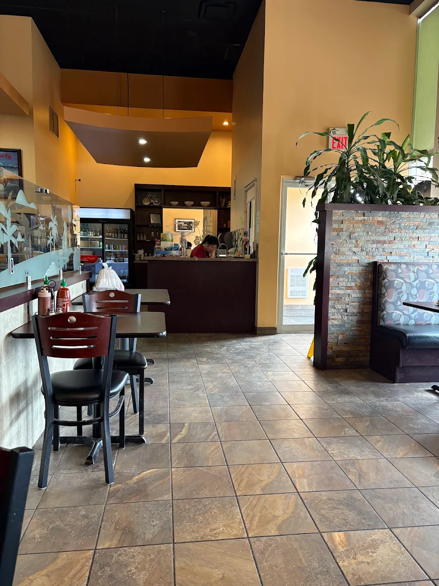 Vibe, Pho Windsor