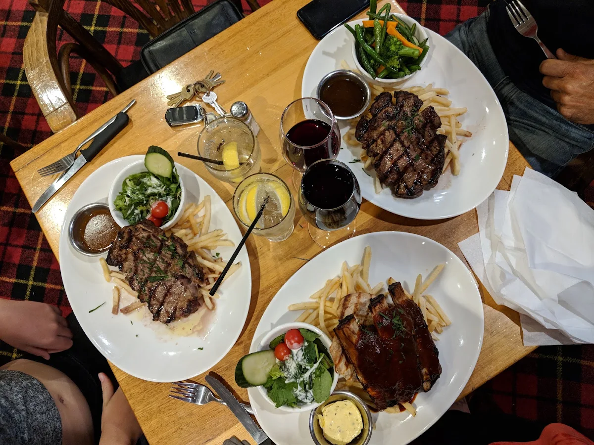 Food & drink, Greystanes Hotel