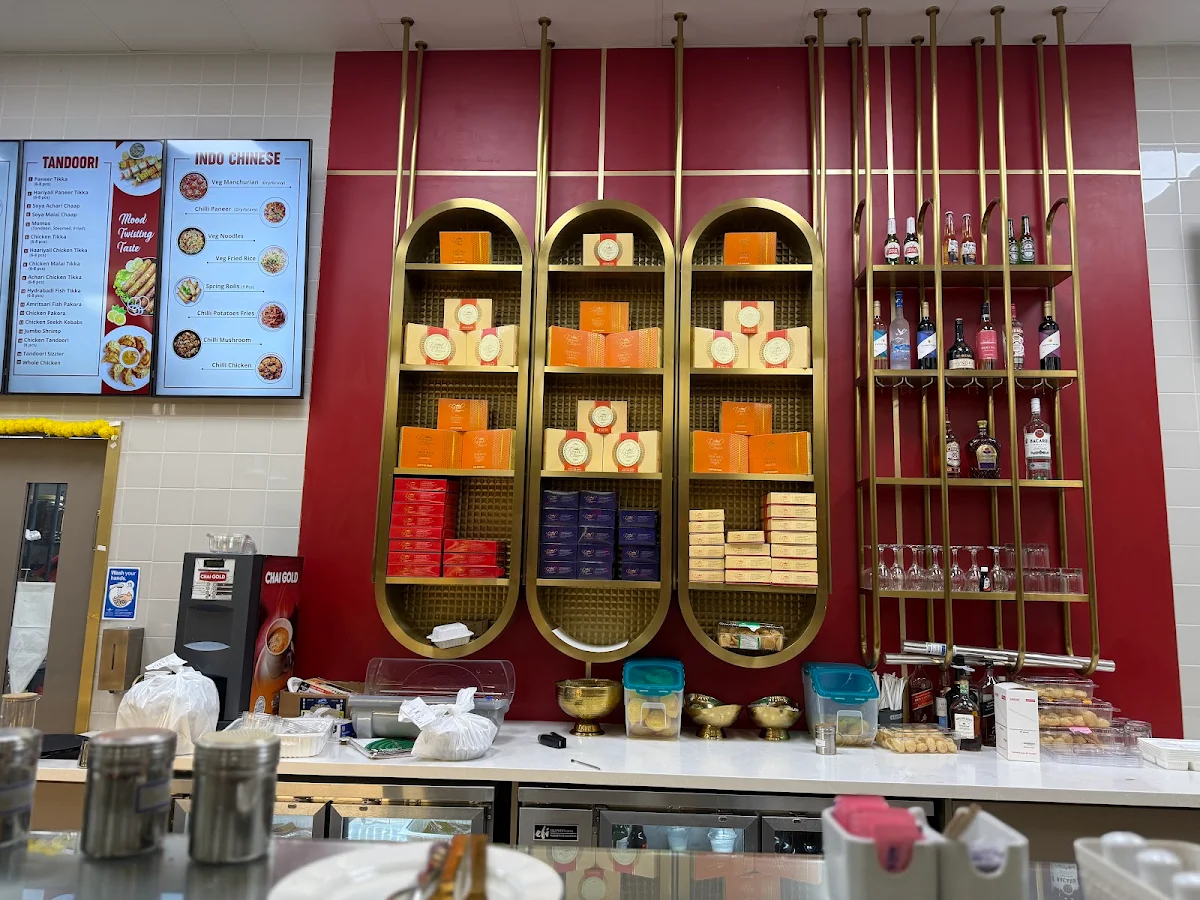 Vibe, ROYAL GOURMET INDIAN KITCHEN