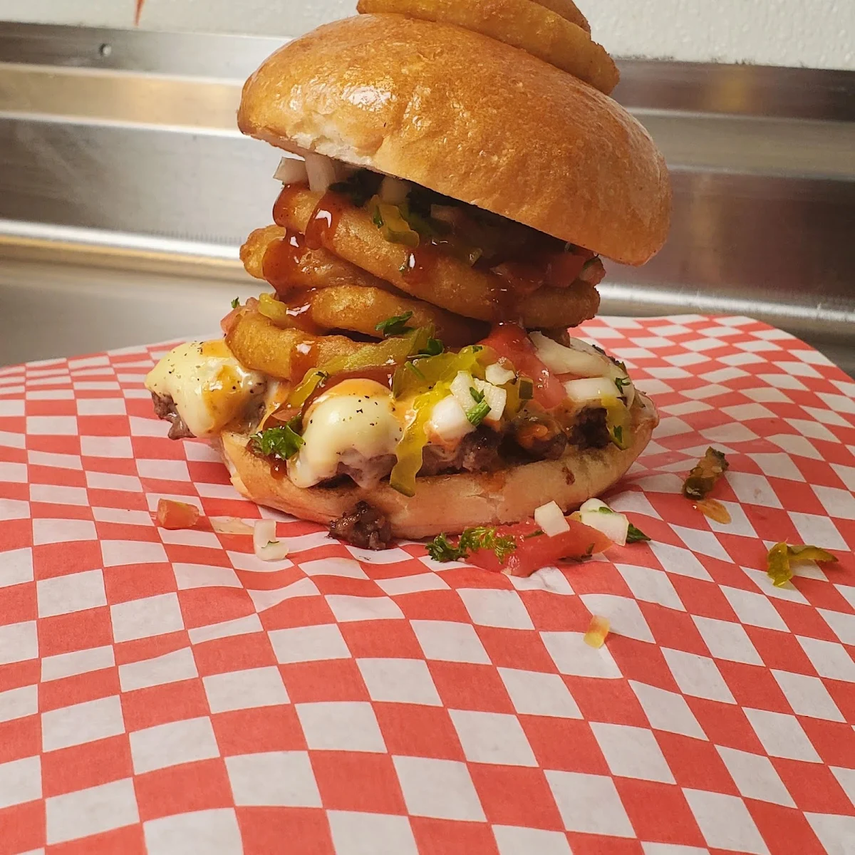 Food & drink, Charger Gourmet Burgers & Poutine ( HALAL )