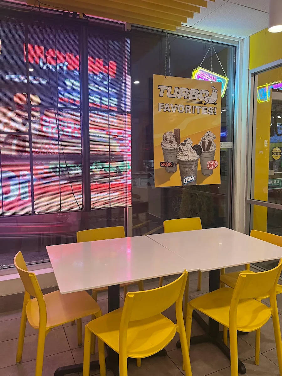 Vibe, Charger Gourmet Burgers & Poutine ( HALAL )