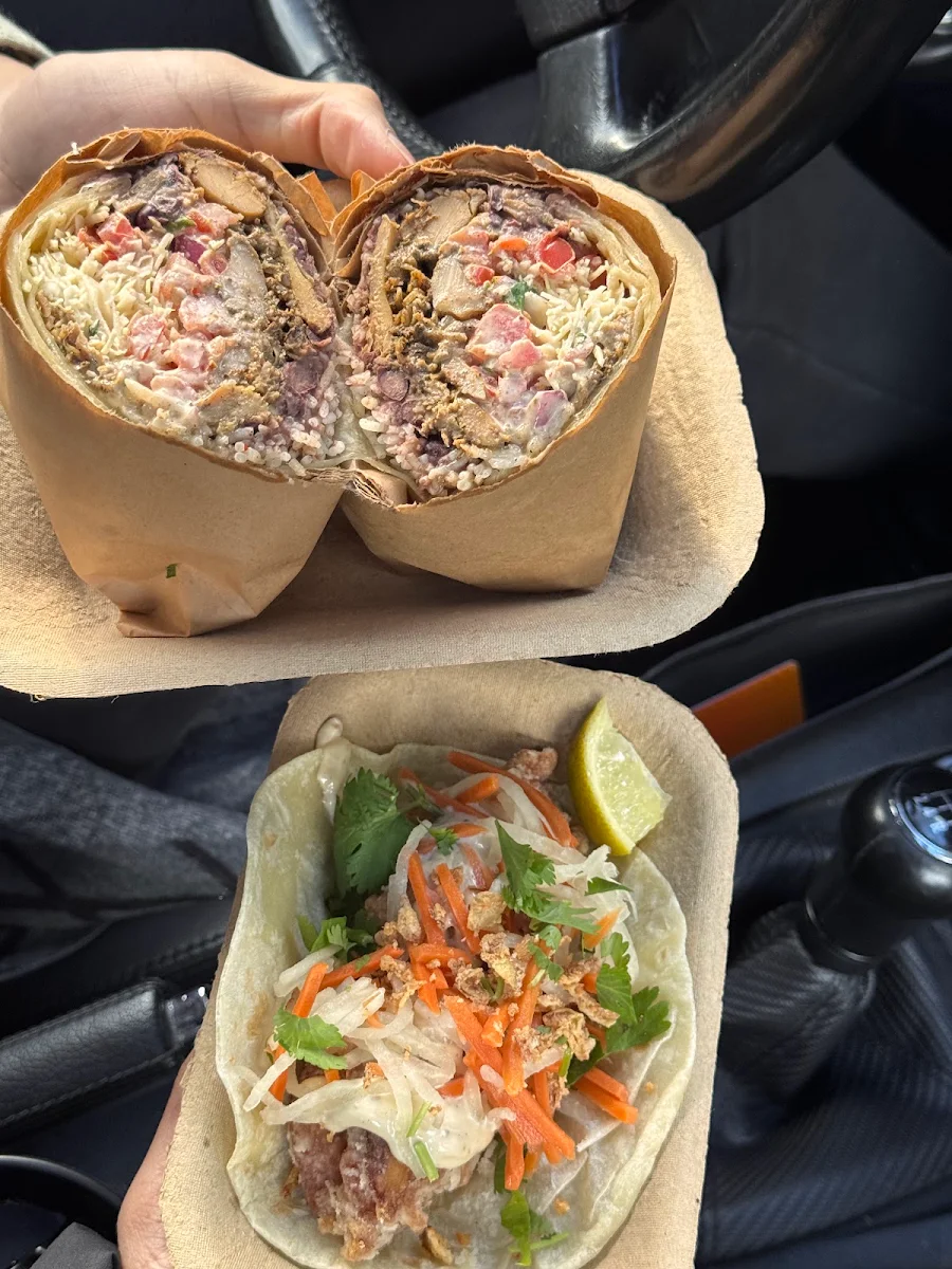Food & drink, Tacofino Tofino (Original Truck)