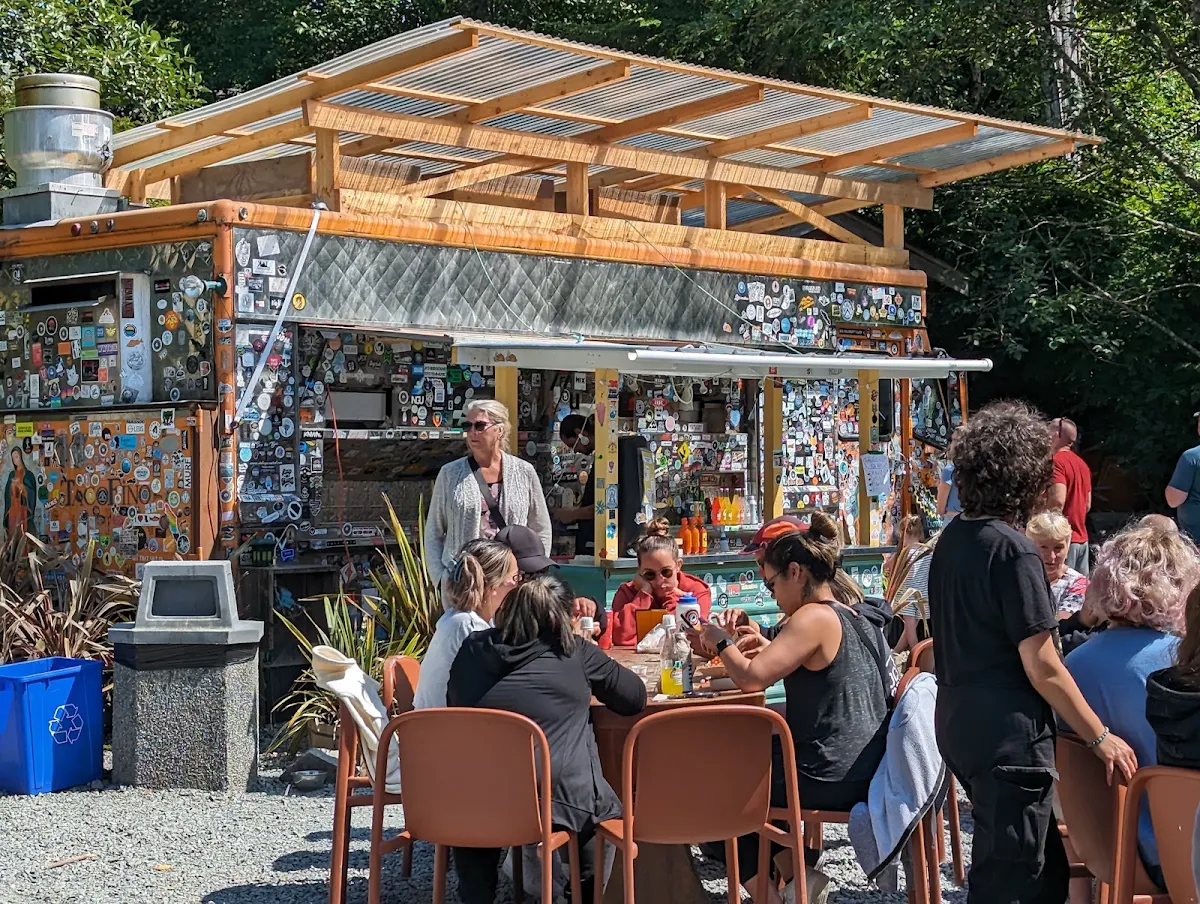 Vibe, Tacofino Tofino (Original Truck)
