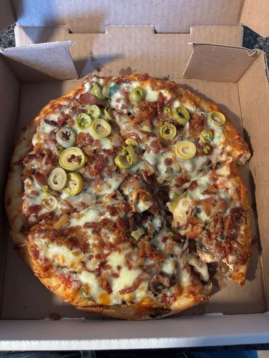 Food & drink, Imilio's Pizzeria