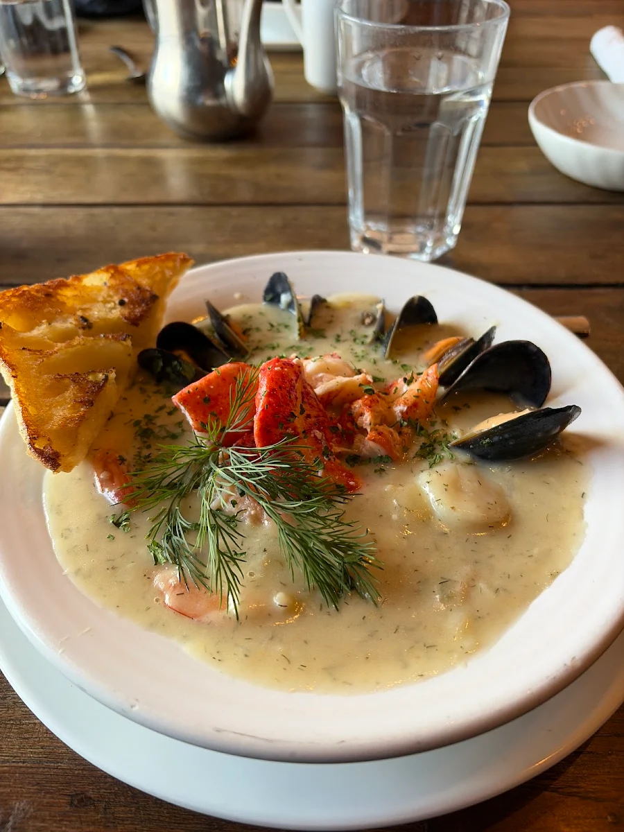 Food & drink, Claudine's Eatery