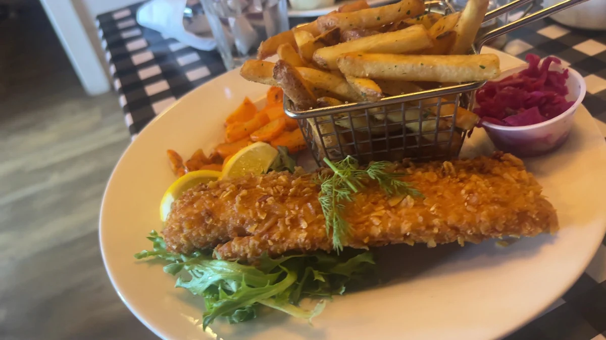 Food & drink, Claudine's Eatery