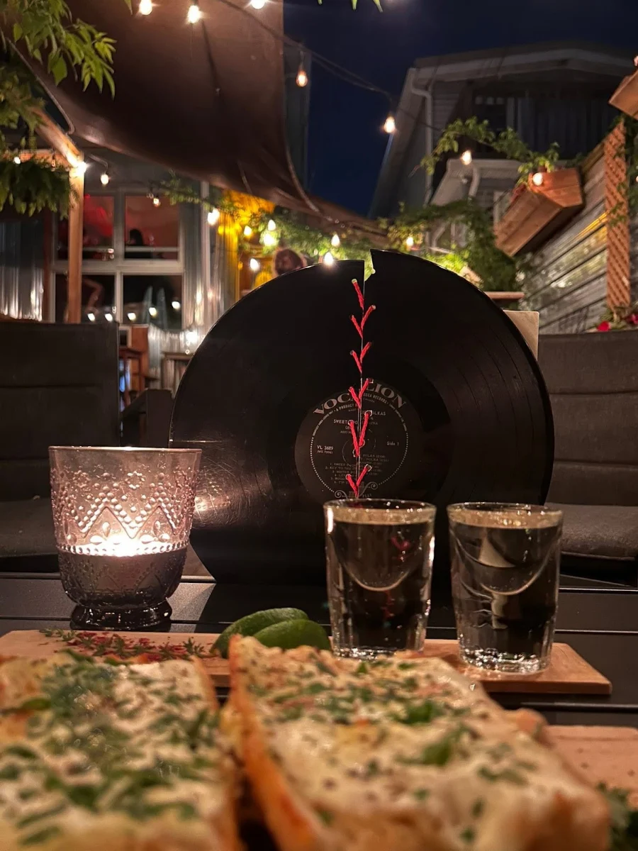 Food & drink, The Moonroom