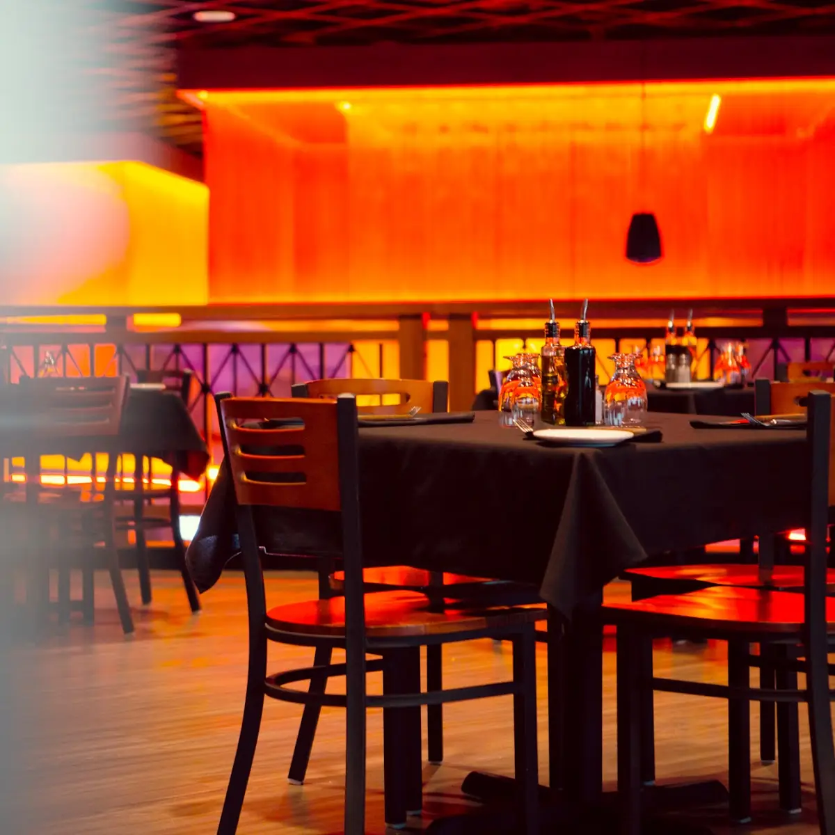 Vibe, Valley View Restaurant
