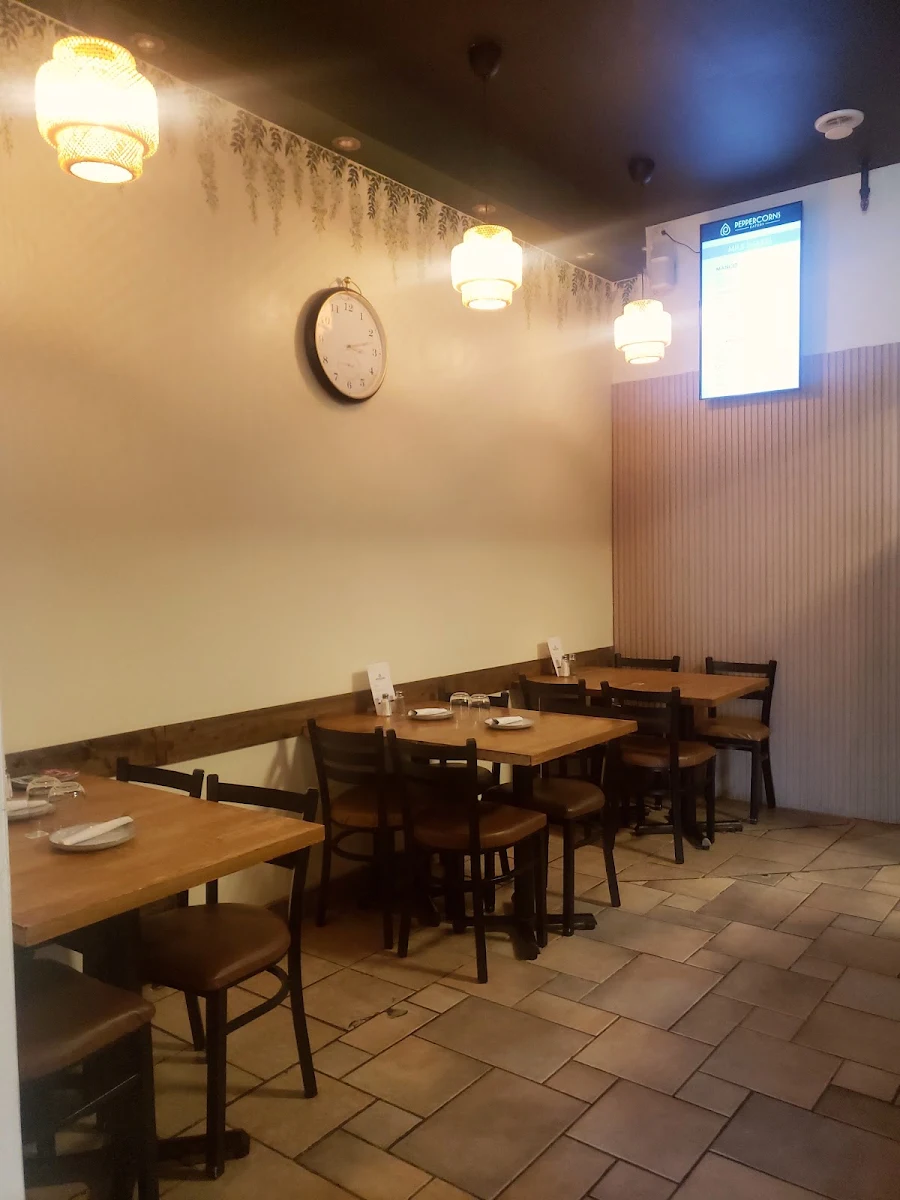 Vibe, Peppercorns Eatery Bedford