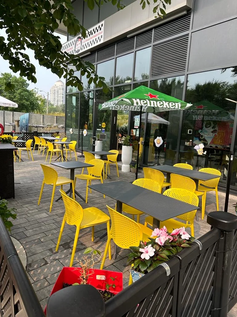 Vibe, Huevos Gourmet
