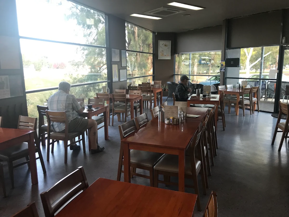 Vibe, KT Bee | Queanbeyan Cafe