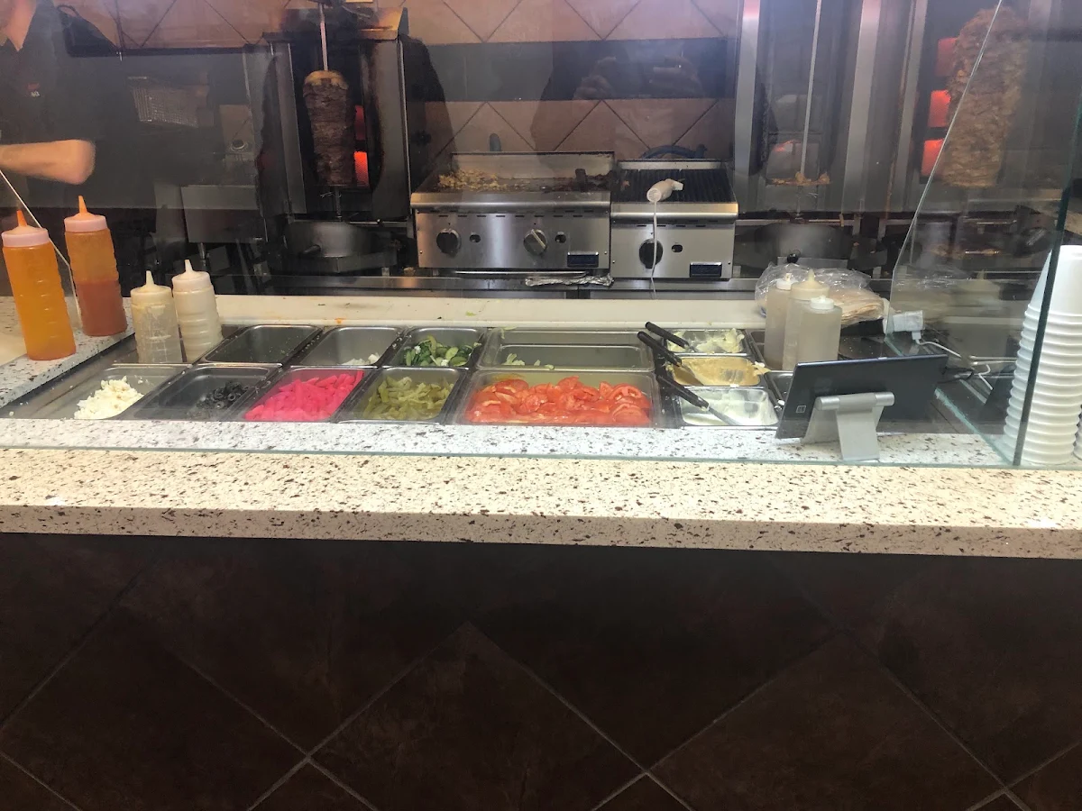 Vibe, Shawarma Max
