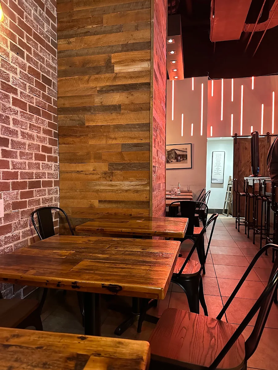 Vibe, JZ’s Pizza