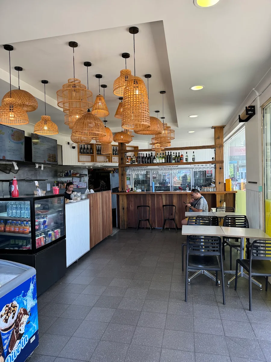 Vibe, The Sands Seafood