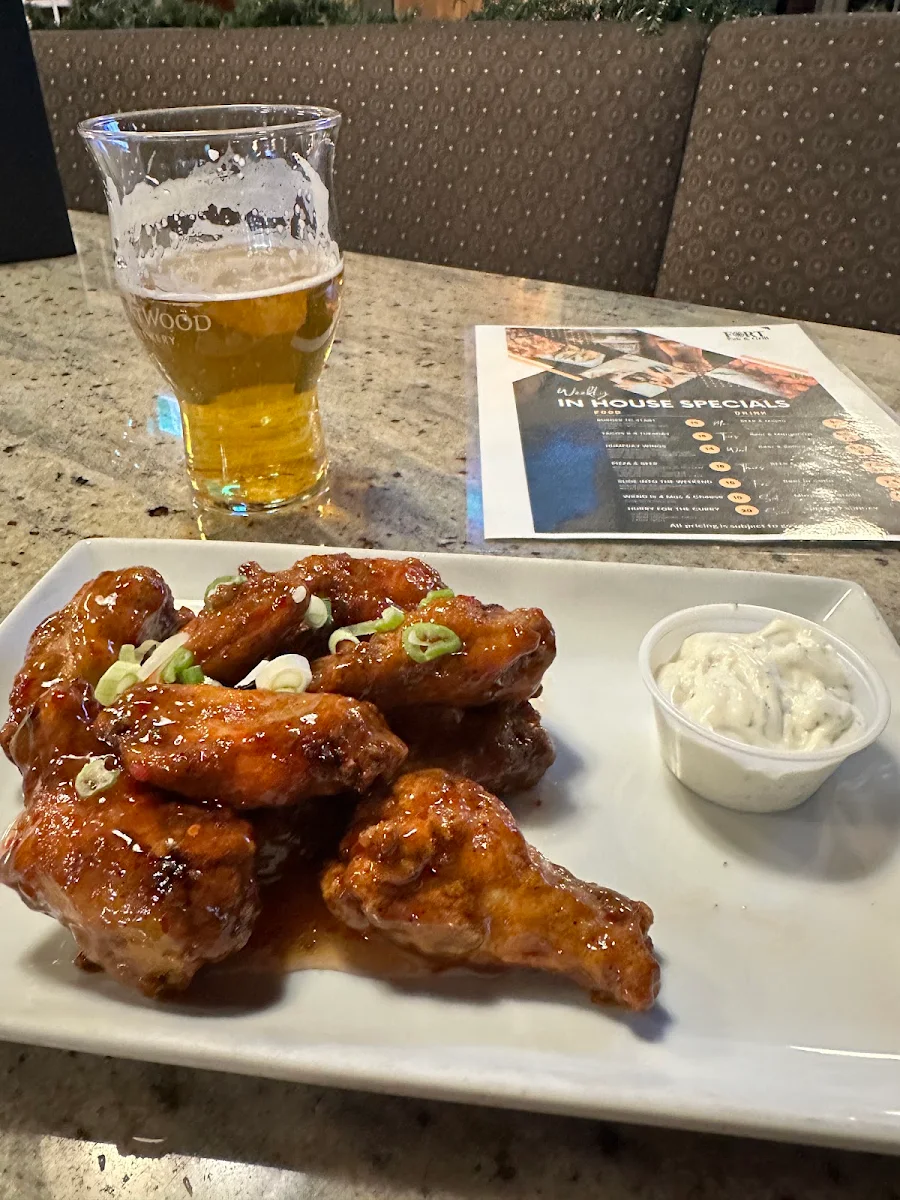 Food & drink, Fort Pub & Grill