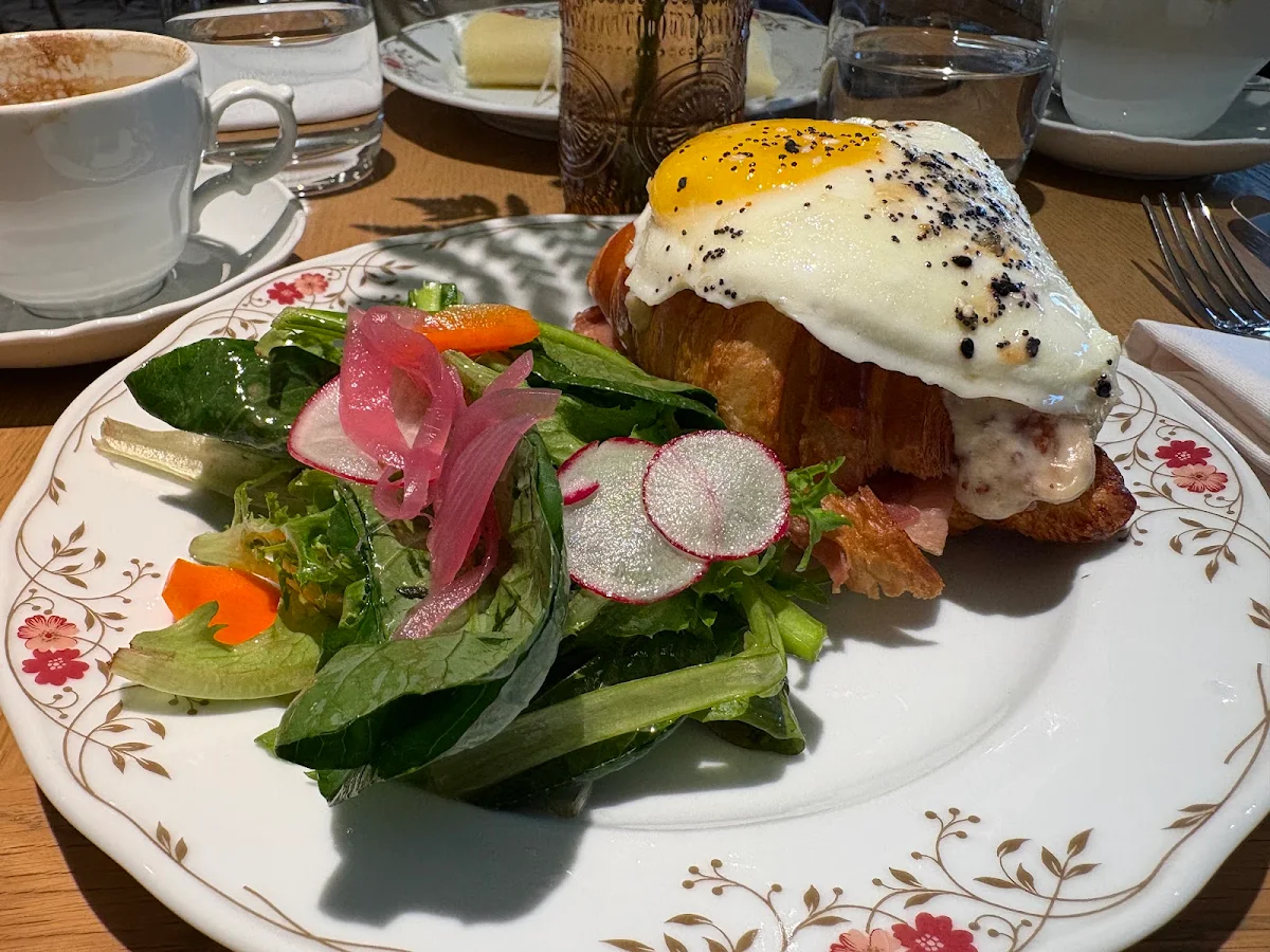 Food & drink photo 7