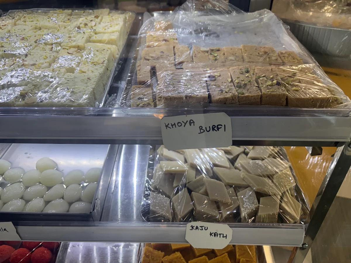 Vibe, Aapna Meat Sweets Dosa