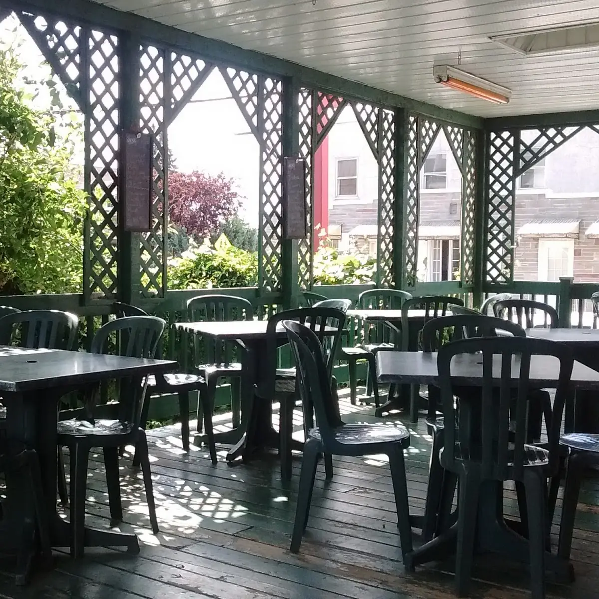 Vibe, Kirks burgers