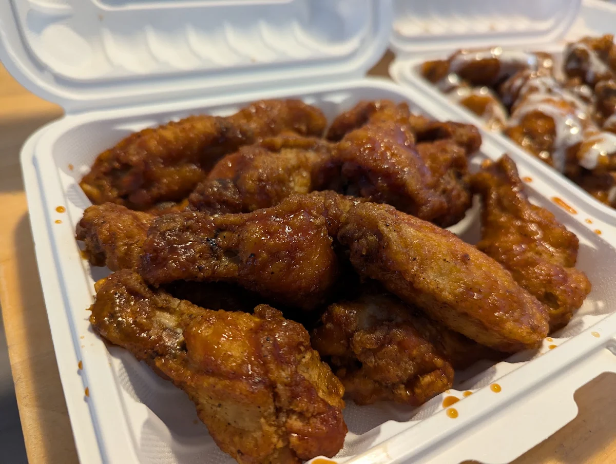 Food & drink, Wing House Ingersoll