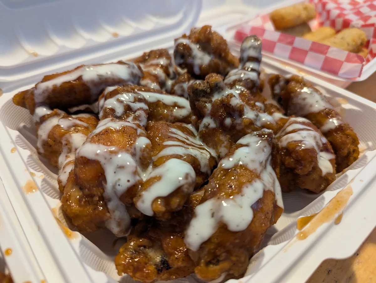 Food & drink, Wing House Ingersoll