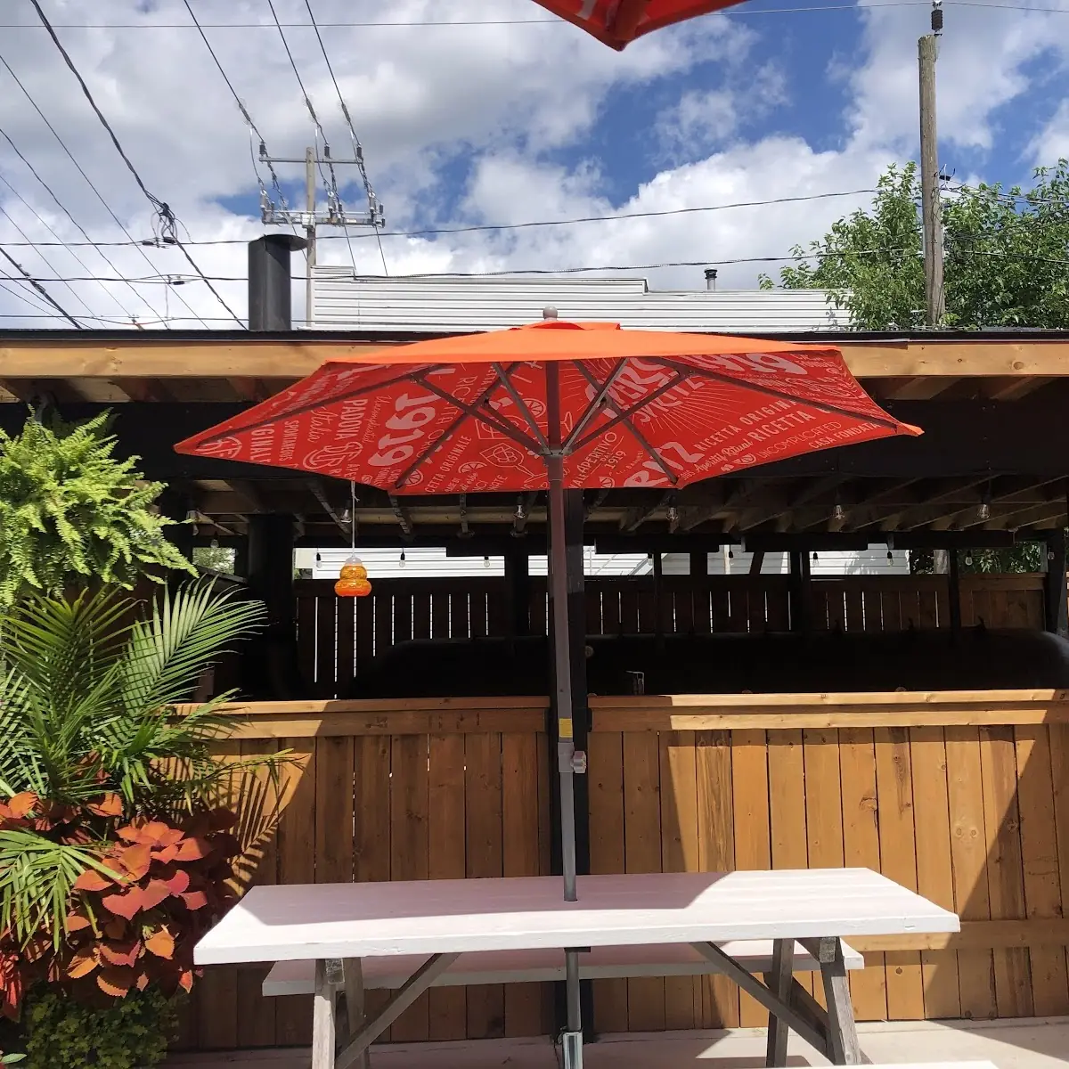 Vibe, Sawyer's Craft BBQ