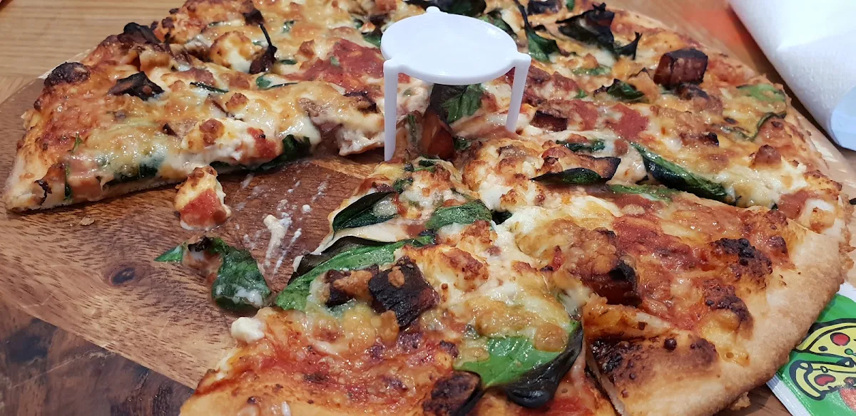 Food & drink, Shemesh Vegetarian Pizza Bar & More