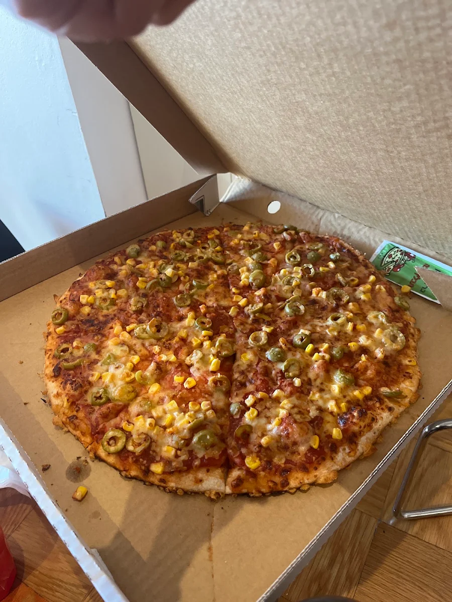 Food & drink, Shemesh Vegetarian Pizza Bar & More
